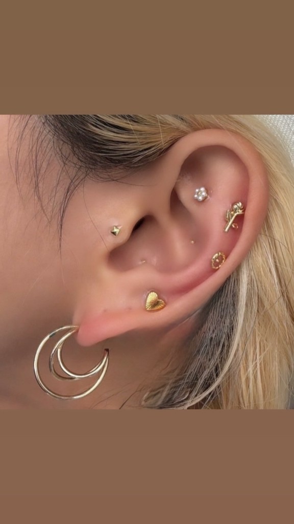 耳つぼジュエリー